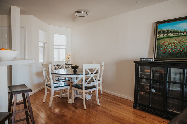 Foto del edificio - 4276 S Eldridge St