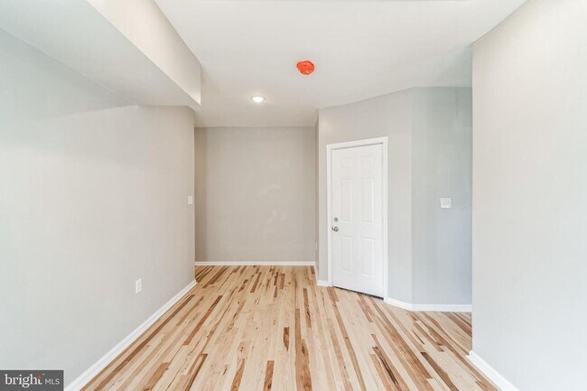 Foto del edificio - 4926 Kingsessing Ave