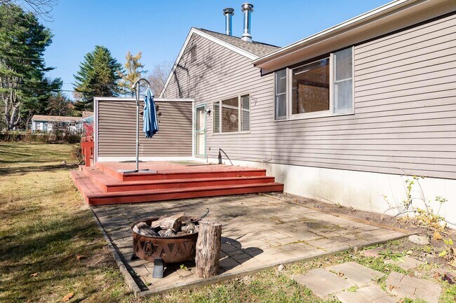 Building Photo - 27 Willowbrook Ave