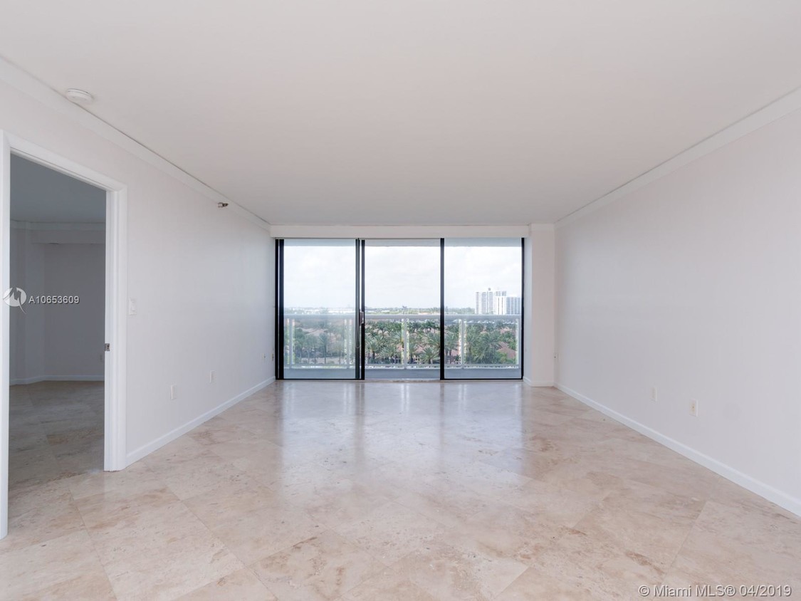 Primary Photo - WATERVIEW CONDO