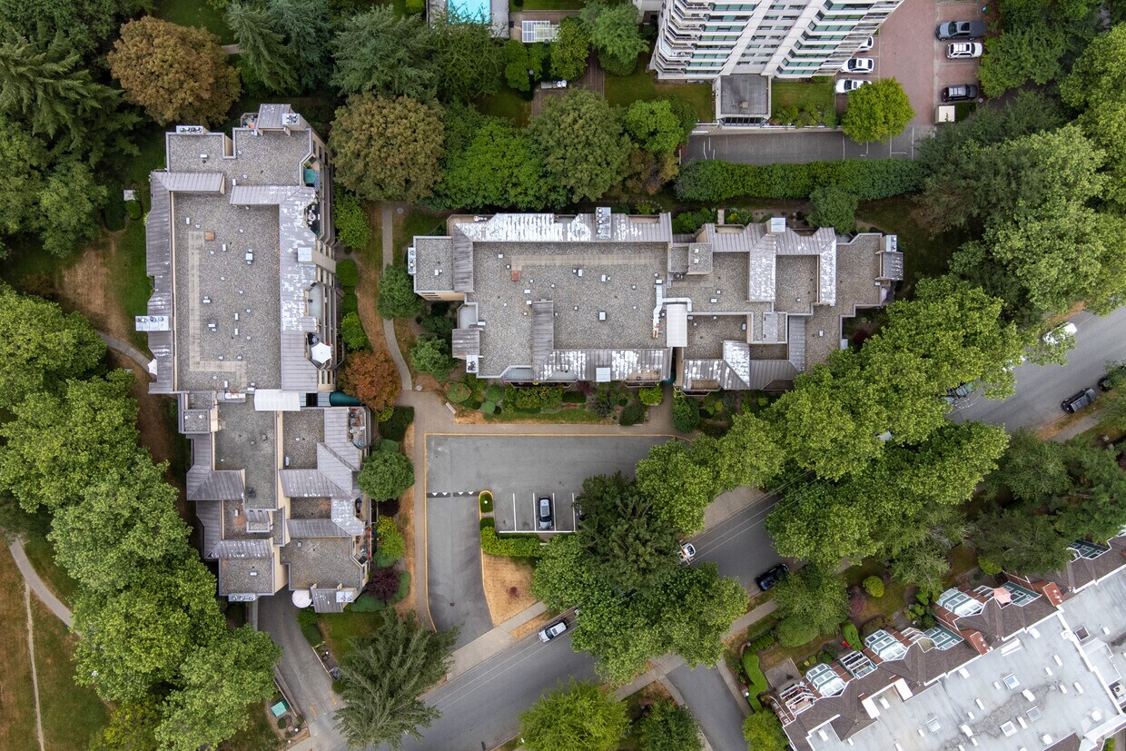 Aerial Photo - Augusta Grove