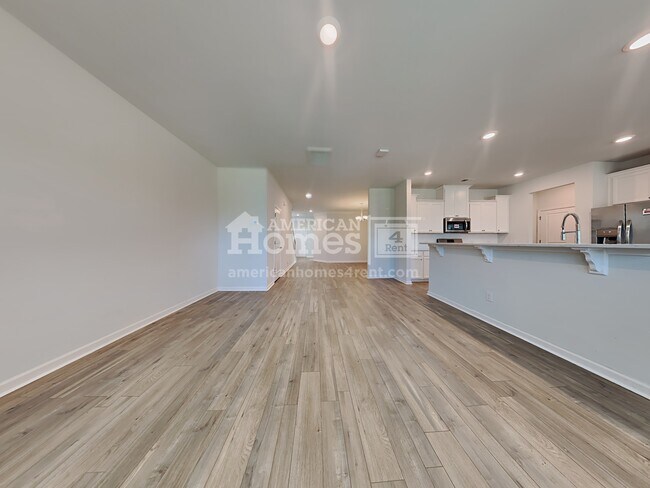 Foto del edificio - 100 Daniels Creek Circle