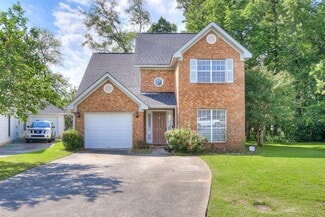 Building Photo - 2545 Carriage Creek