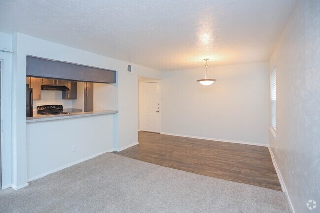 1BR, 1BA - 637SF - Madera - Pleasant Creek Apartments