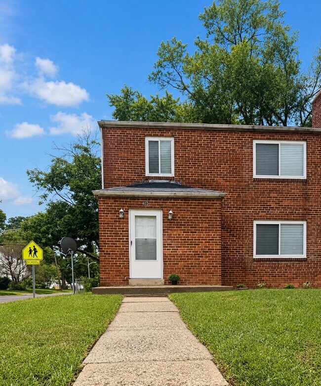 Foto del edificio - 403 S Chase Ave