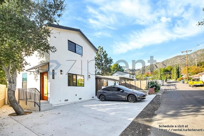 Foto del edificio - 4935 Cloud Ave