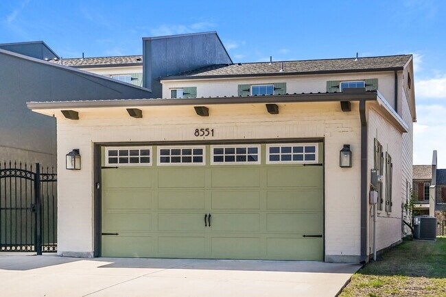 Foto del edificio - 8551 Mulligan Pass