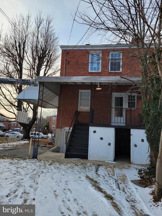 1734 Red Oak Rd, Parkville, MD 21234 Townhouse for Rent in Parkville