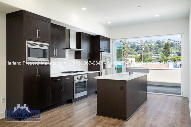 Foto del edificio - 5702 La Jolla Blvd