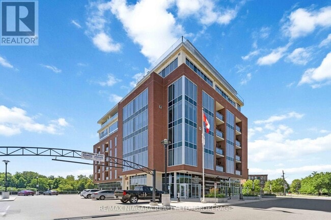Building Photo - 57 Lakeport Rd