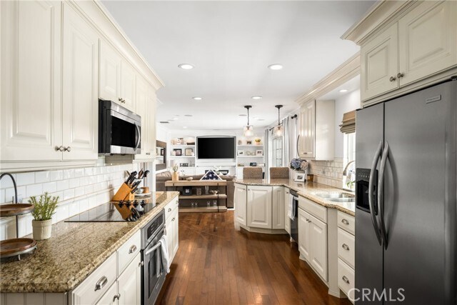 Foto del edificio - 12811 Brittany Woods Dr