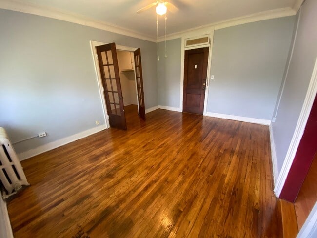 Interior Photo - Rollins Apartments