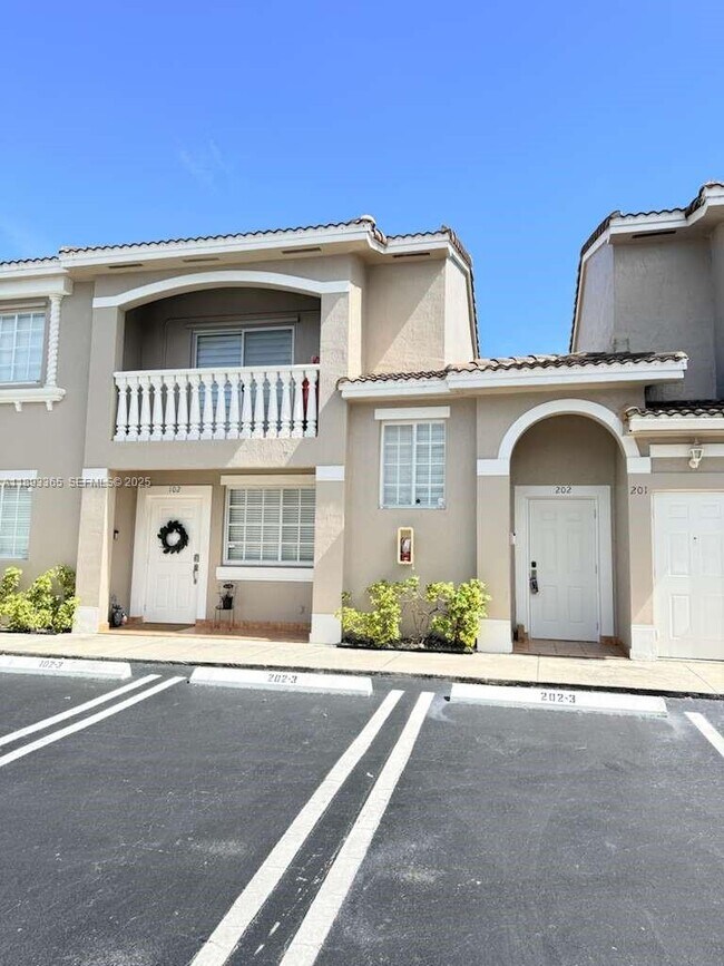 Building Photo - 7221 NW 174th Terrace