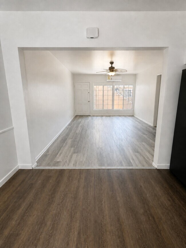 Building Photo - 15241 Acre St