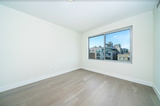 Foto del edificio - 65 Newkirk St