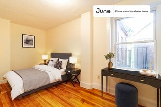 Building Photo - Room in Shared 3 bed/1 bath home