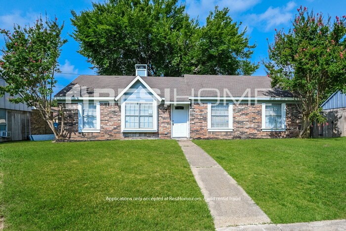 Foto principal - HOME FOR RENT!! ONE MONTH FREE!!