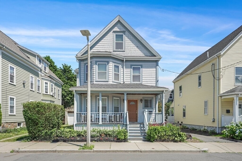 Foto principal - 37 Sagamore St