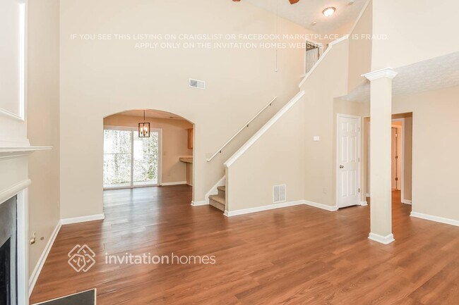 Building Photo - 1607 Eagle Dr