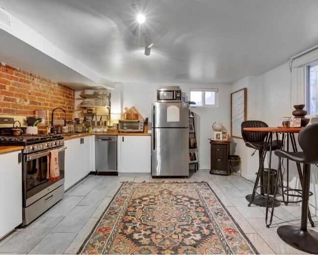 Photo - 1266 Lafayette St Apartment