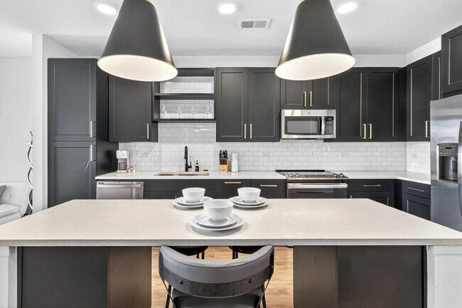 Foto del edificio - 1116 Gramercy Ln