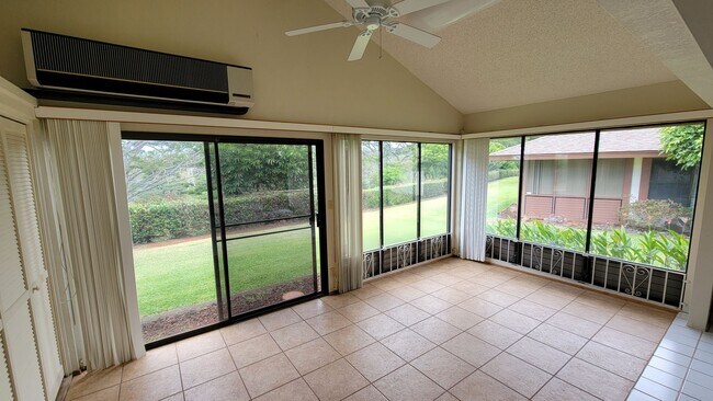Foto del edificio - Wailuna 3 Bedroom 2 Bath Townhome w/ Singl...