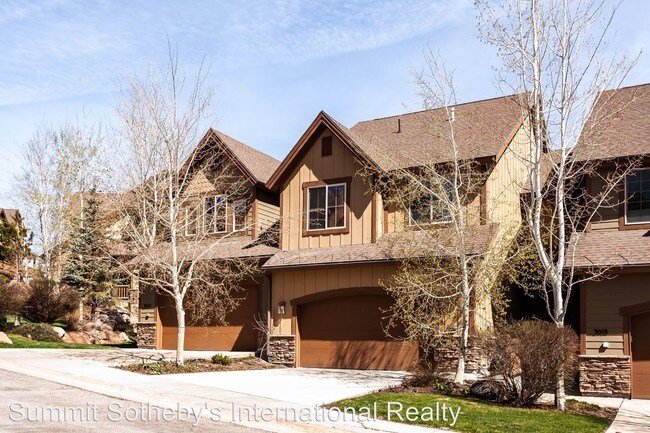 Foto del edificio - 3020 Canyon Link Dr