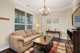 Building Photo - 10 Pintuck Pl Building Photo - 10 Pintuck Pl