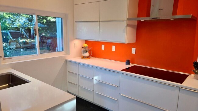 Foto del edificio - 21 Legend Rd