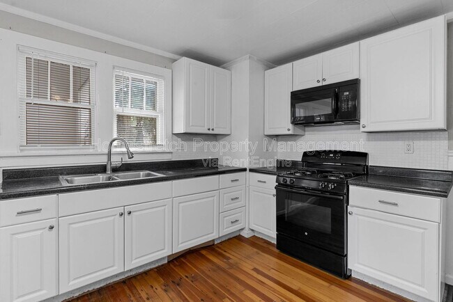 Foto del edificio - 3215 St Catherine St