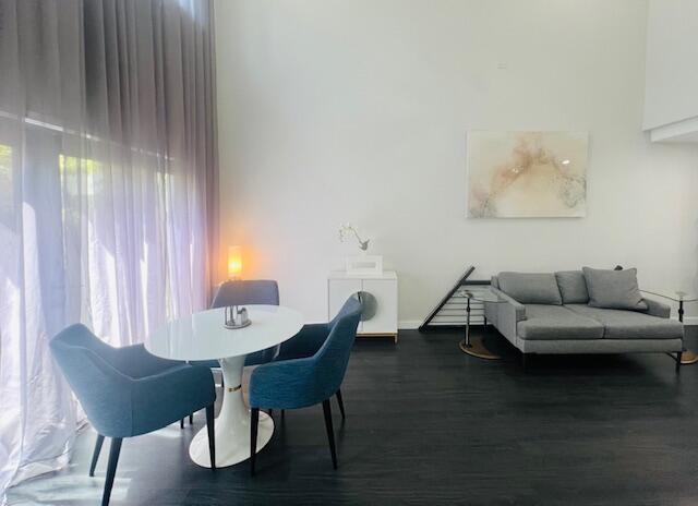 Foto del edificio - 317 City View Dr