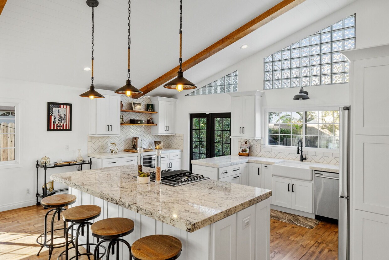 Foto principal - 17203 Patronella Ave