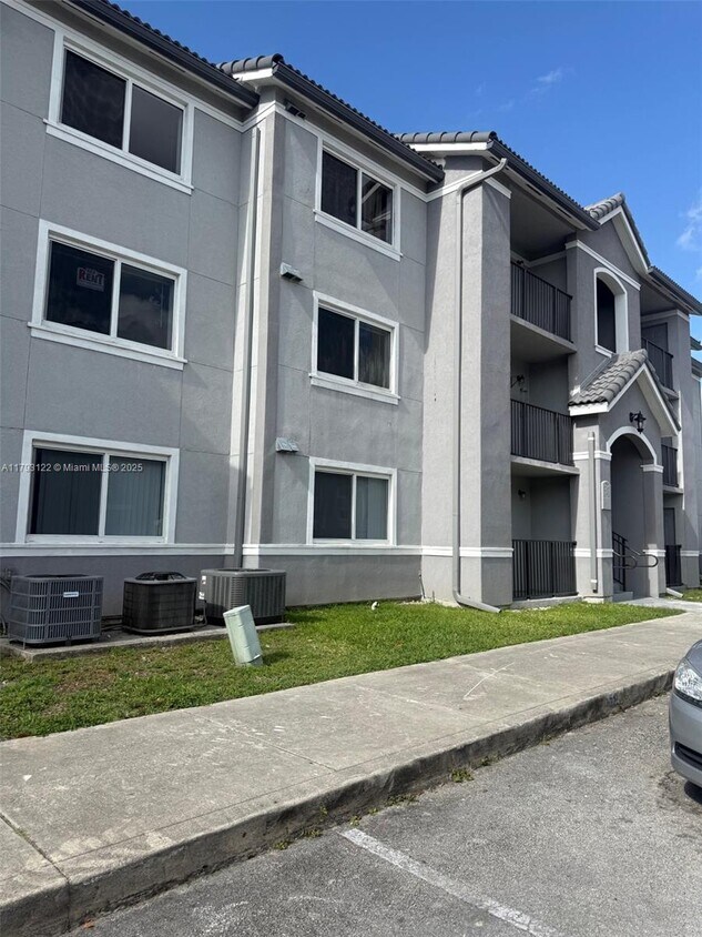 Primary Photo - 15410 SW 284th St