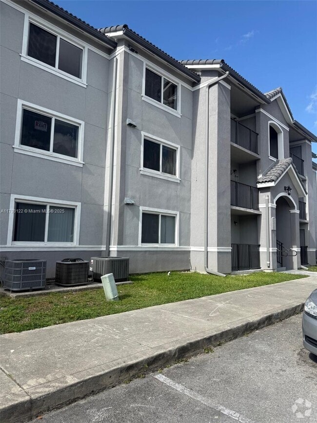 Building Photo - 15410 SW 284th St