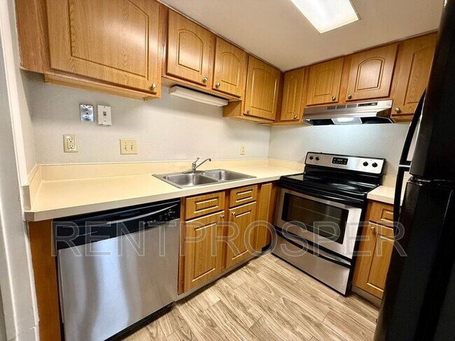 Foto del edificio - 4153 S Semoran Blvd