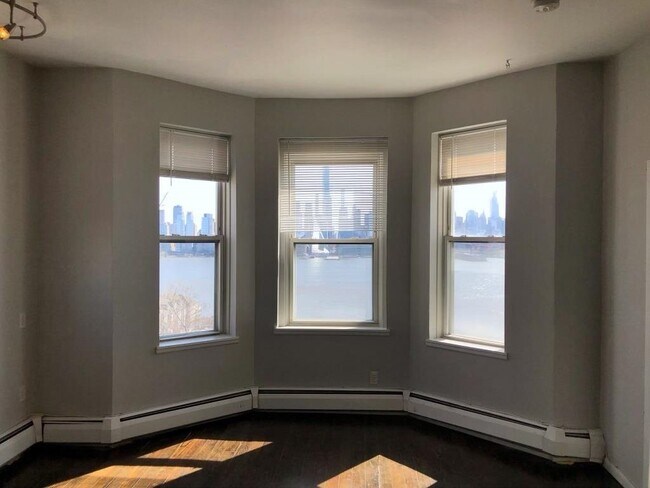 Foto del edificio - 1029 Boulevard E