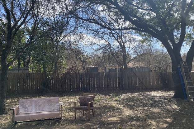 Building Photo - 5866 Cliff Path