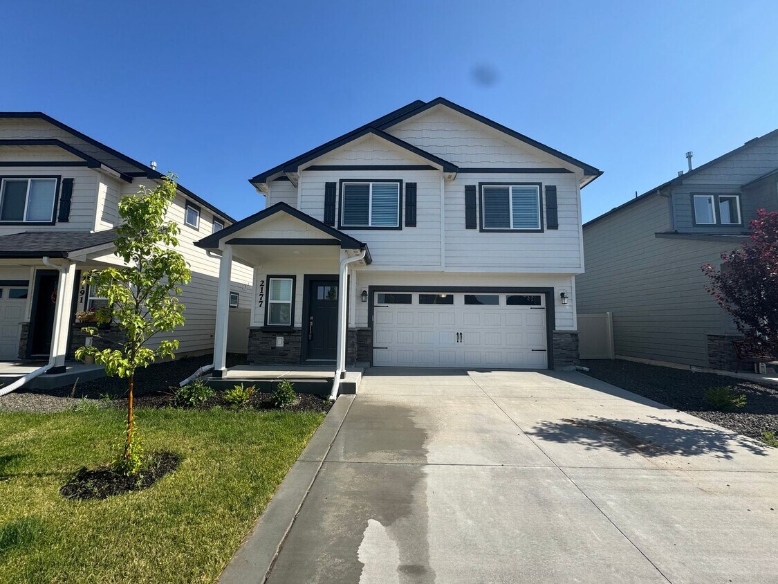 Primary Photo - Modern Comfort in Kuna! – 3 Bed | 2.5 Bath...
