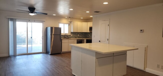 Building Photo - 400 Buckeye Terrace