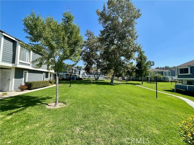 Foto del edificio - 1120 Golden Springs Dr