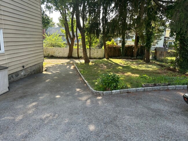 Side yard - 28 S Eckar St