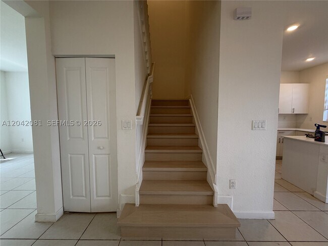 Building Photo - 2889 25rd 2889