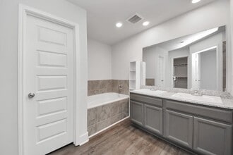 Building Photo - 4423 Santorini Ln