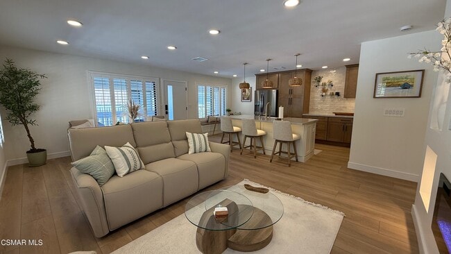 Foto del edificio - 3439 Highwood Ct