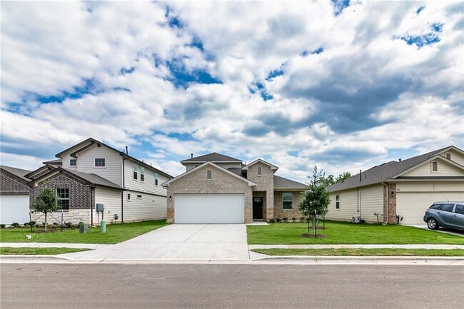 Building Photo - 703 Bluffview Dr.