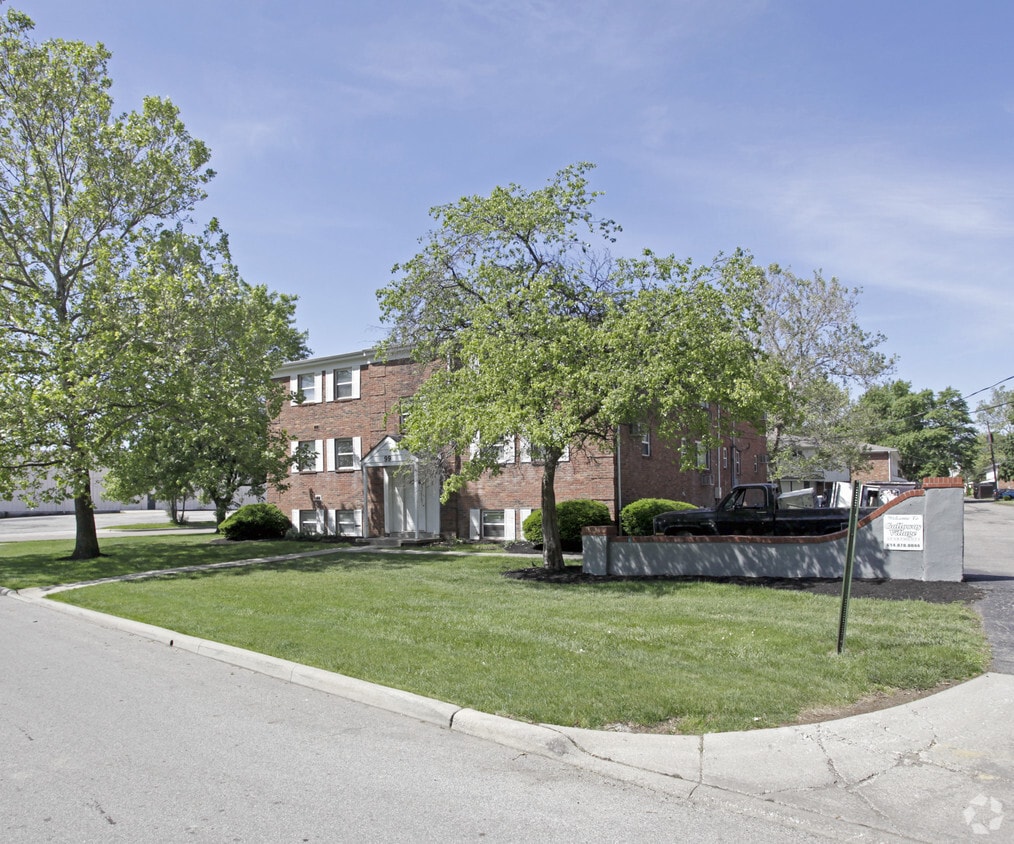 Foto principal - 99 Schoolhouse Ln