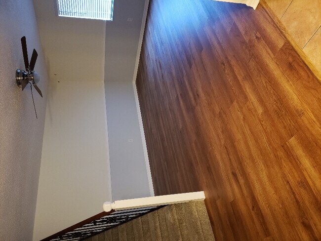 Foto del edificio - 2109 Oak Meadow Cir