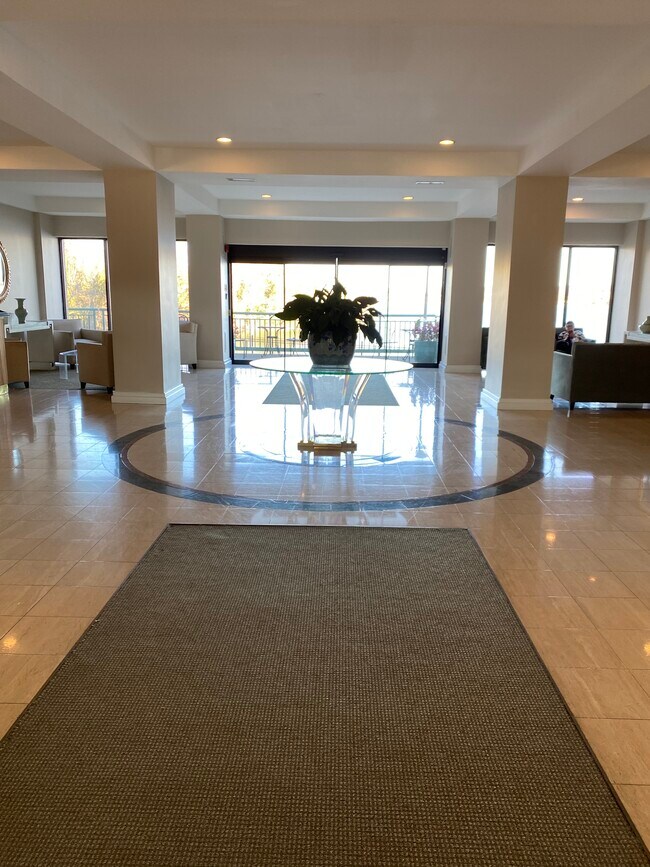 Foto del edificio - 501 Slaters Ln