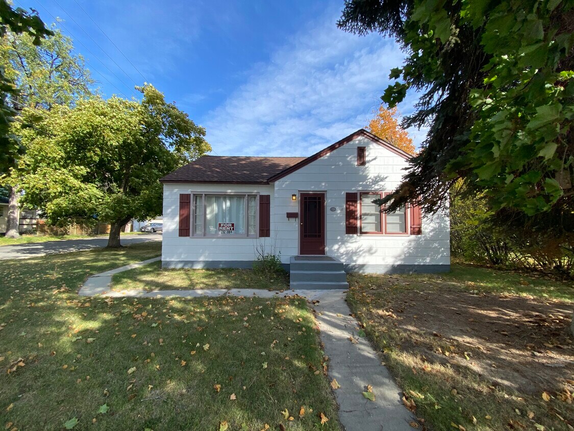 800 S 4th St, Hamilton, MT 59840 House Rental in Hamilton, MT
