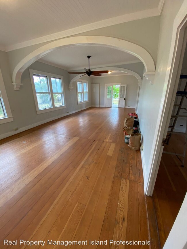 Building Photo - 3 br, 1 bath House - 8638 A Kekaha rd